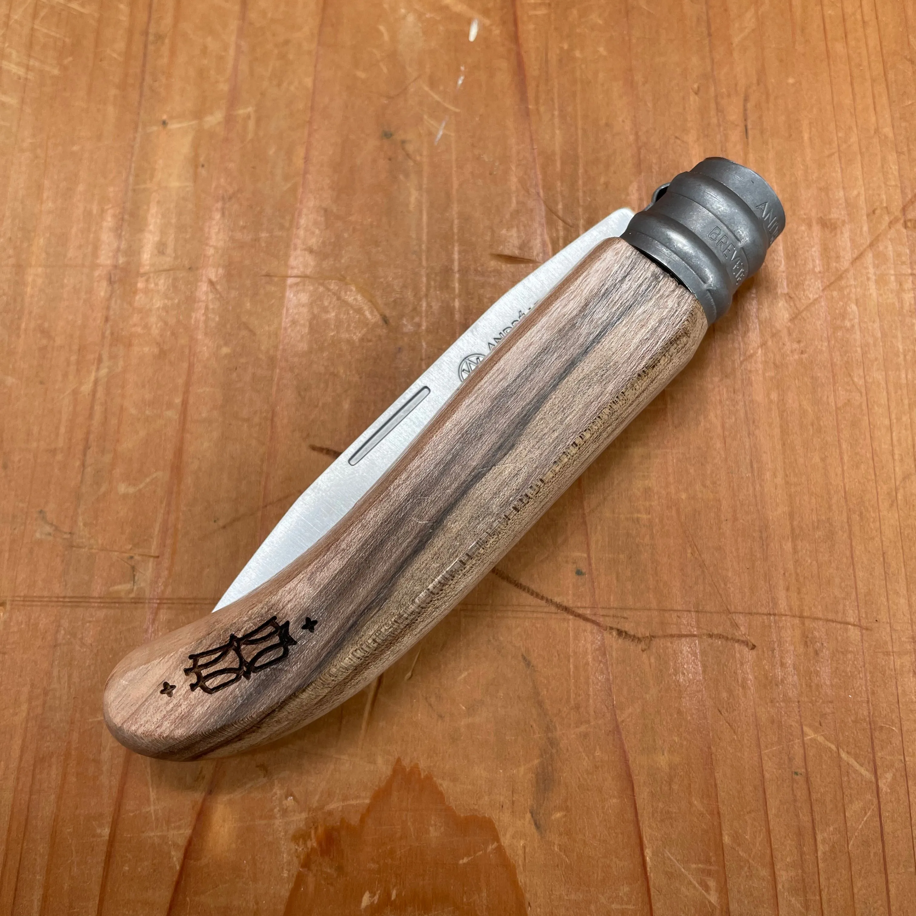 André Verdier L'Alpage 8.5cm Stainless Steel Folding Knife Walnut Handle