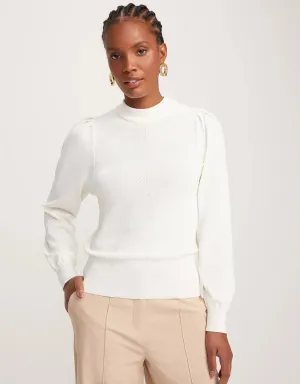 Blusa Tricot Off White Shoulder