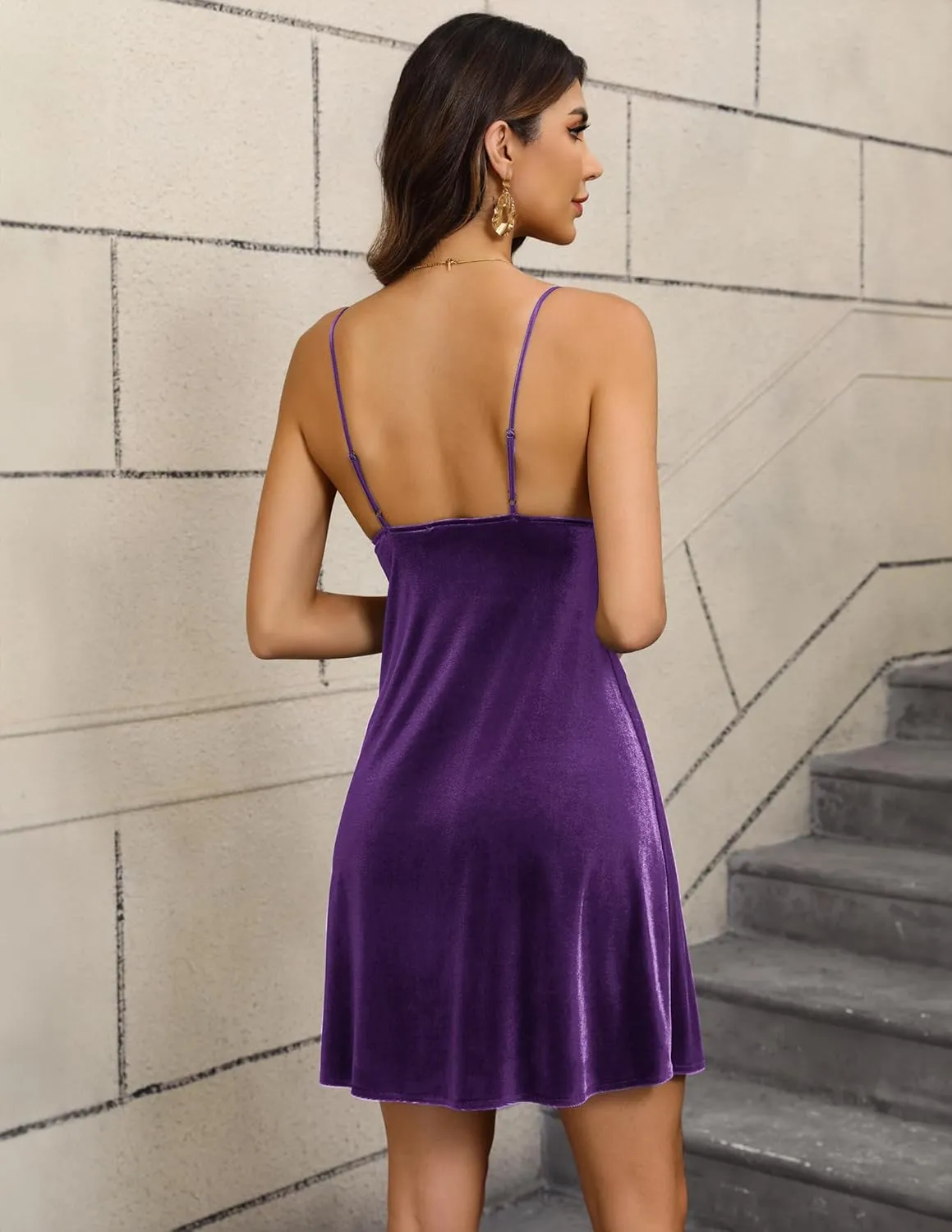 Velvet Spaghetti Straps Relaxed Mini Dress 2024 Women's Sexy V Neck Party Cocktail Club Dress